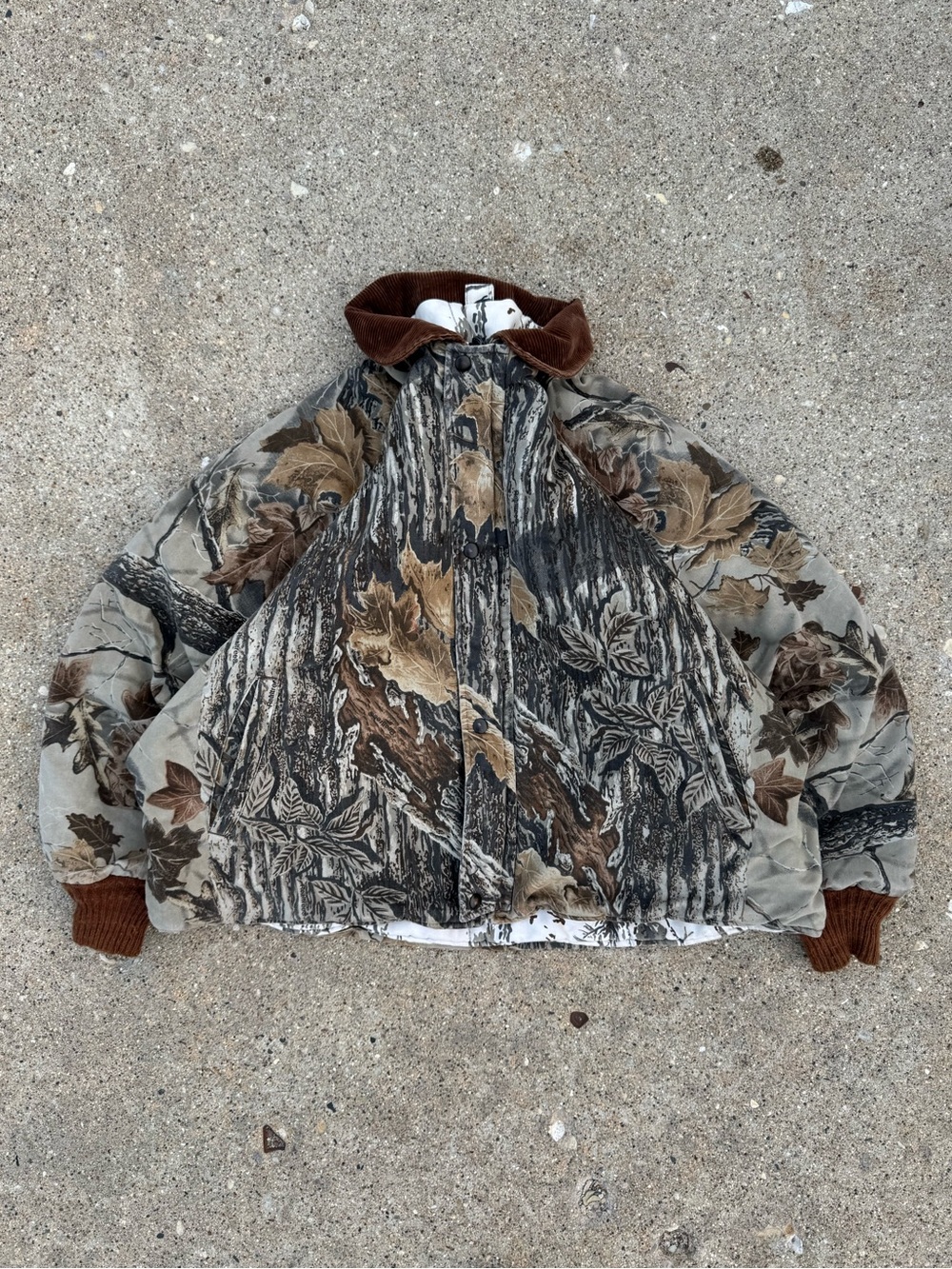 Vintage Walls Jacket